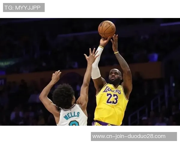 2019年11月24日湖人队与灰熊队激战回顾精彩瞬间与赛后分析